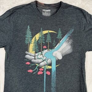 Curbside Clothing Graphic T Shirt Men's M Nature Forest Waterfall Hand Unisex